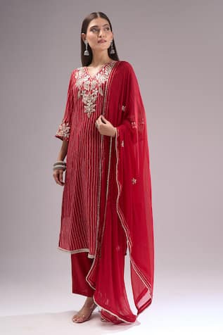 Samyukta Singhania Bandhani Print Kurta Set 