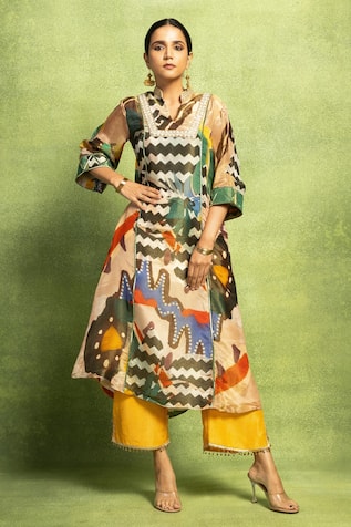 Vedika M Abstract Print Hand Embroidered Kurta & Pant Set 