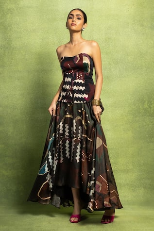 Vedika M Abstract Print Off Shoulder Top & Skirt Set 