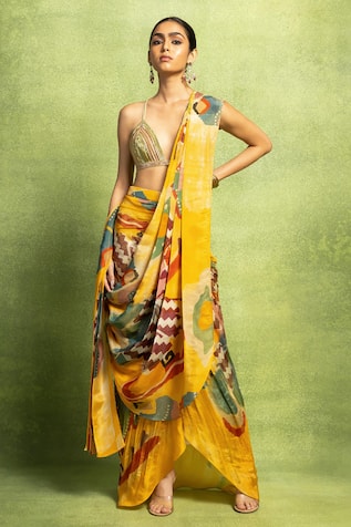 Vedika M Abstract Print Pleated Skirt & Dupatta Set 