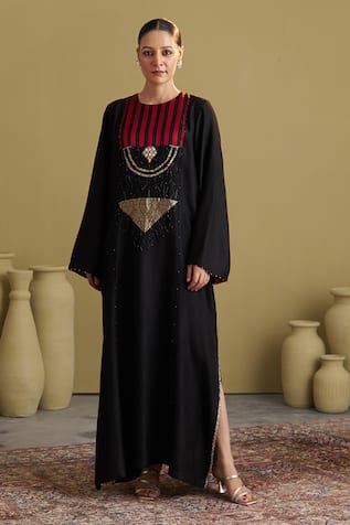 Vaaya Banarasi Katan Stripe Zardozi Kaftan 