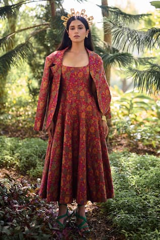 Safaa La Rouge Lumiere Floral Woven Dress With Blazer 