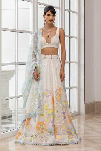 House Of Armuse Embroidered Lehenga Blouse Set 
