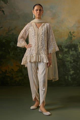 Mustard Moon By Neyha And Vrinda Crochet Lace & Mirror Embroidered Kurta Set 