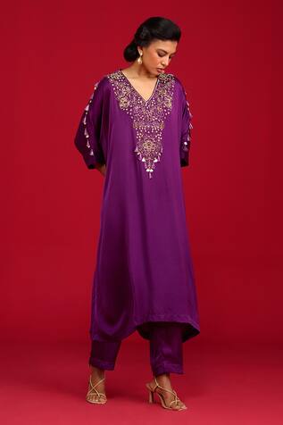 Megha Pitti Zardozi & Sequin Hand Embroidered Kurta Set 