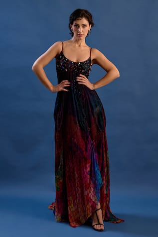 Cedar & Pine Euphoria Embroidered Gown 