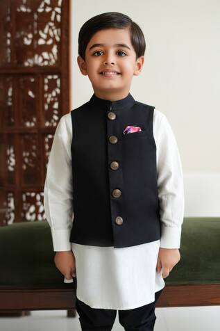 Tiber Taber Plain Bundi Jacket With Pocket Square 