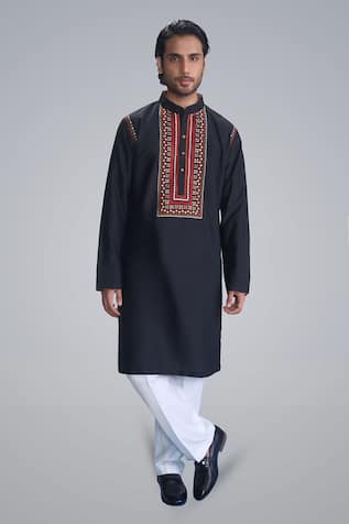 Sanjev Marwaaha Black Embroidered Kurta Set 