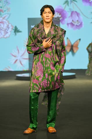 Mahima Mahajan Abheer Floral Pintuck Kurta Set 