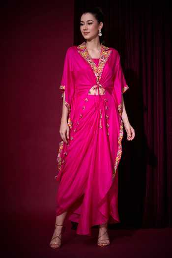 Aayushi Maniar Sumukhi Rani Asymmetric Cape & Draped Skirt Set 