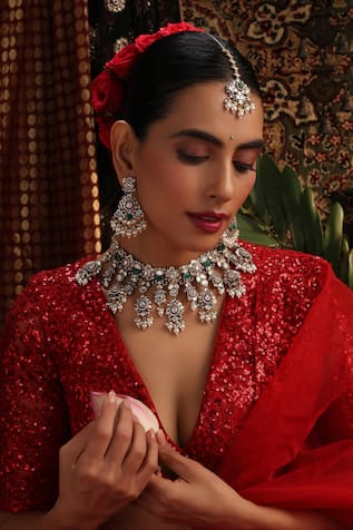 Swabhimann Floral Motif Pearl Necklace Set 