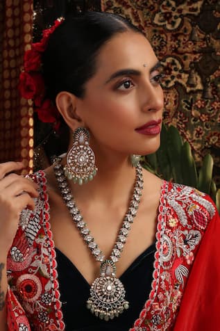 Swabhimann Kundan & Green Stone Necklace Set 