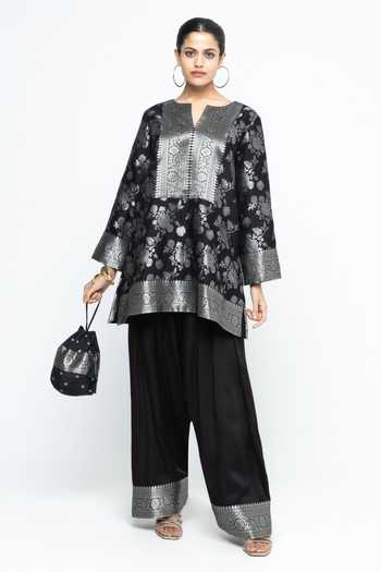 SOBARIKO Gul Floral Brocade Kurta With Farshi Salwar 