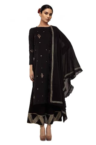 Neha Khullar Black Zari Embroidered Kurta Set 