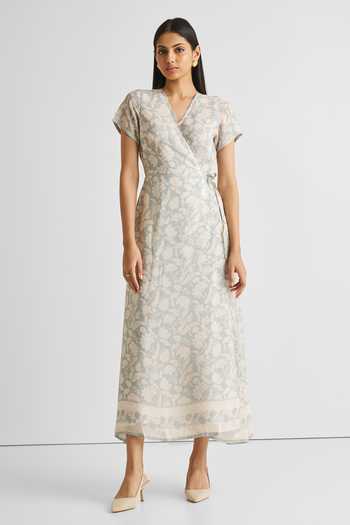 Reistor Floral Print Crepe Wrap Dress 