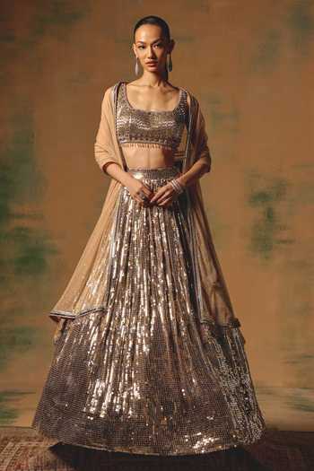 Basanti Kapde aur Koffee The Desert Drift Lehenga Set 