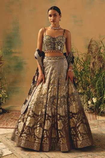 Basanti Kapde aur Koffee The Wild Fern Lehenga Set 