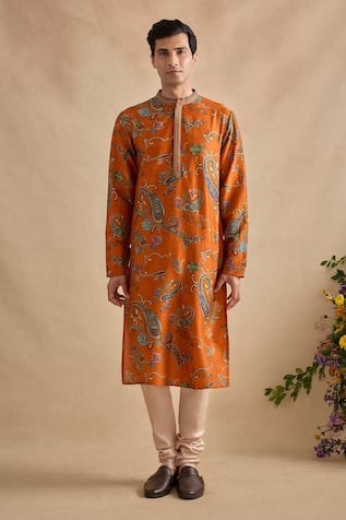 Kalista Adhyan Floral Pattern Kurta Set 