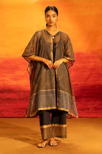 BANANA labs Geometric Striped Kaftan Palazzo Set  