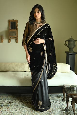 Shorshe Clothing Zubeida Velvet & Silk Embroidered Saree 