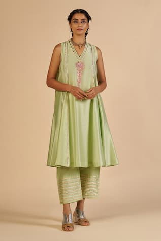 Gulabo By Abu Sandeep Chanderi Embroidered Tunic 