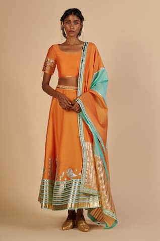 Gulabo By Abu Sandeep Chanderi Embroidered Skirt 