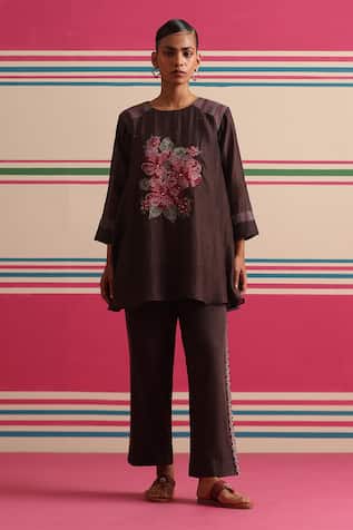 Beige Floral Embroidered Kurta & Pant Set 