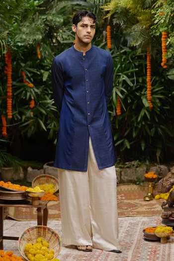 Philocaly Raunaq Smocking Detailed Kurta With Pant 