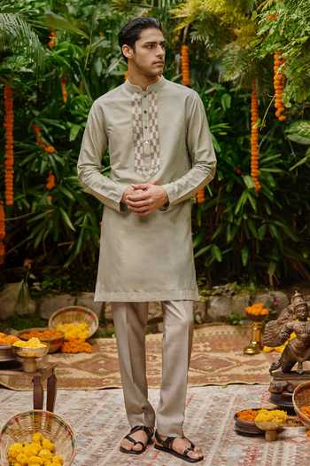 Philocaly Aabha Zari Embroidered Kurta & Trouser Set 
