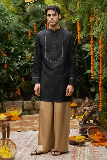 Philocaly Aurum Scalloped Pintuck Kurta Set 