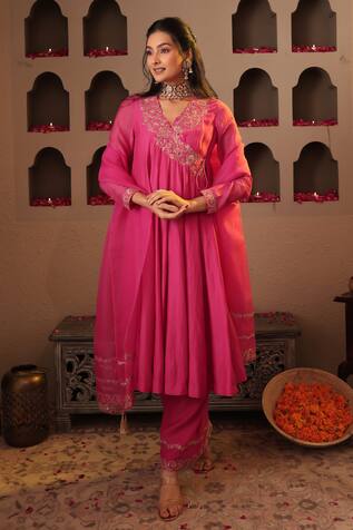 House Of Karmah Gulaabi Saaz Embroidered Anarkali Set 