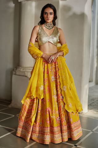 Paulmi And Harsh Florette Print 16 Kali Lehenga Set 