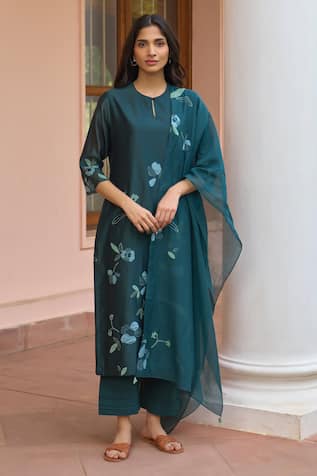 Vaayu Jade Applique Kurta Set