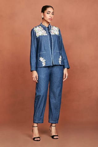 Sue Mue Bij Floral Bunch Embroidered Jacket & Pant Set 