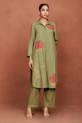 Sue Mue Bhu Rose Embroidered Tunic & Pant Set 