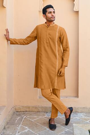 Sanvir Singh Zari Thread Placement Kurta Set 