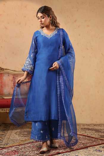 Anshu Wadhwa Chanderi Embroidered Kurta Set 