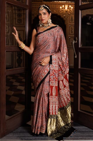 Geroo Jaipur Ajrakh Hand Block Print Saree With Unstitched Blouse Piece 