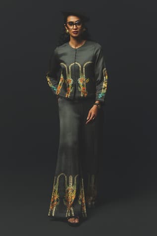 Basil Leaf Embroidered Floral Motif Top & Pant Set 