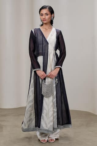 The Right Cut Chanderi Overlay Wrap Kurta With Leaf Pattern 