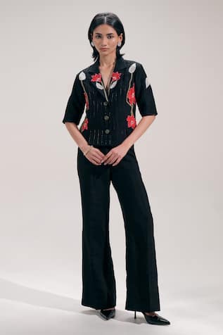 The Right Cut Floral Embroidered Collared Shirt 
