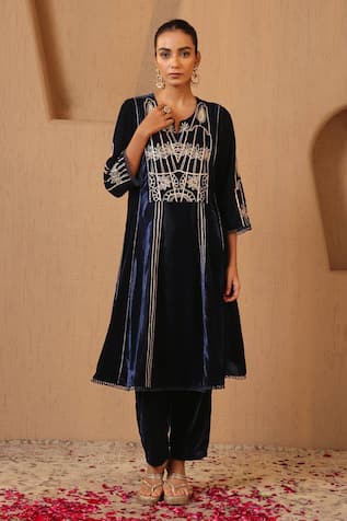 Nero India Gota Work Anarkali & Narrow Pant Set 