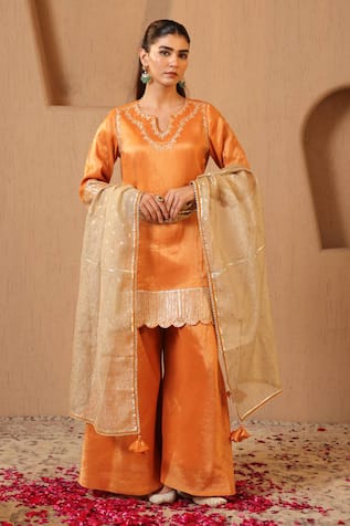 Nero India Scallop Gota Charm Tissue Short Kurta Sharara Set 