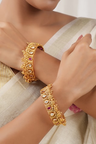 SMARS JEWELRY Carved Kundan Embellished Pair of Kadas 