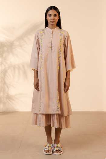 OurDve Bloomberry Floral Embroidered Kurta 