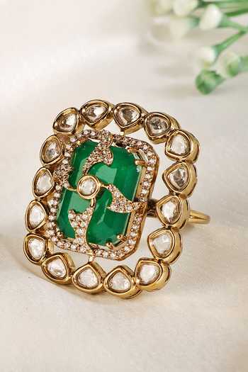 Prestones Emerald Stone Polki Petal Border Ring 
