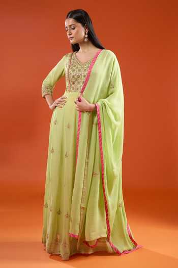Samyukta Singhania Hand Embroidered Anarklai With Dupatta 