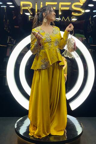 Anu Pellakuru Hand Embroidered Jacket & Palazzo Set 