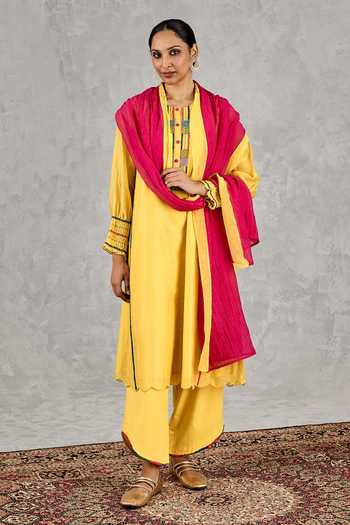 Shivani Bhargava Hand Embroidered Chanderi Kurta Set 