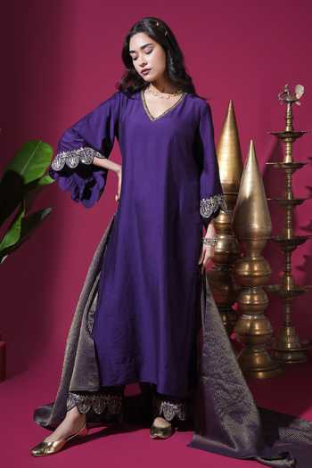 Komal Shah Scallop Hand Embroidered Kurta Pant Set 